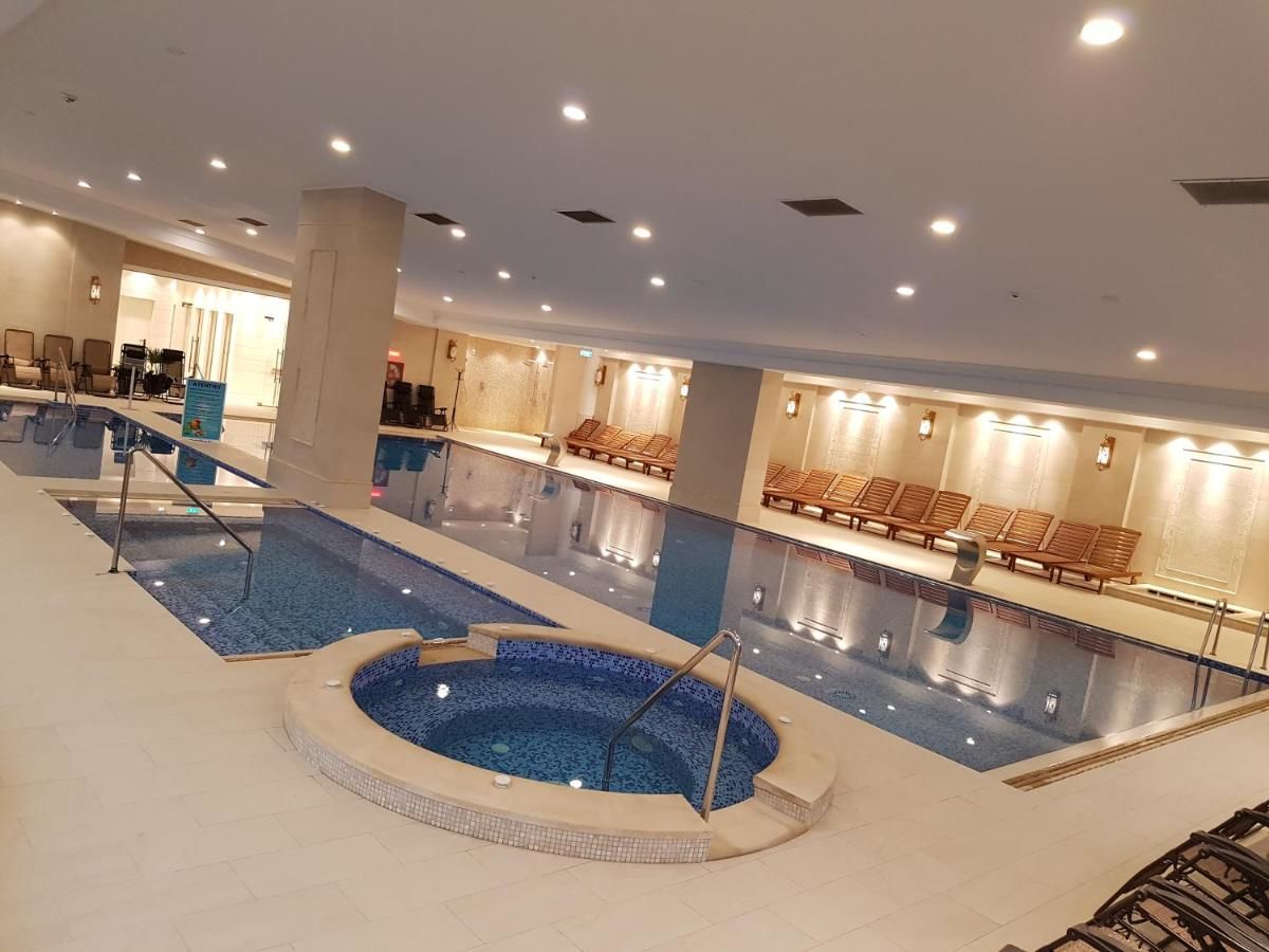 Отель Grand Hotel Minerva Resort & SPA Бэиле-Еркулане-5